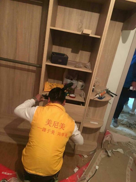 《秘密大改造》南京站完美开播，美尼美用专业致敬英雄人物