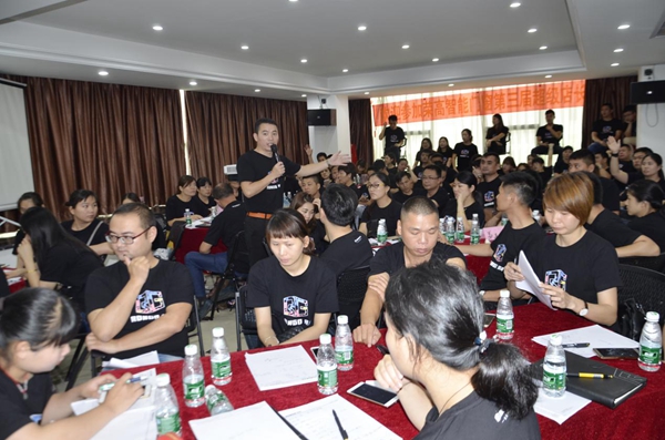 荣高智能门窗:第三届超级店长特训正式开课! 荣高智能门窗:第三届超级店长特训正式开课!