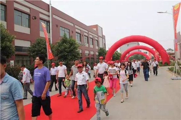 鑫迪木门：抢银行不如抢工厂，这笔买卖划得来！