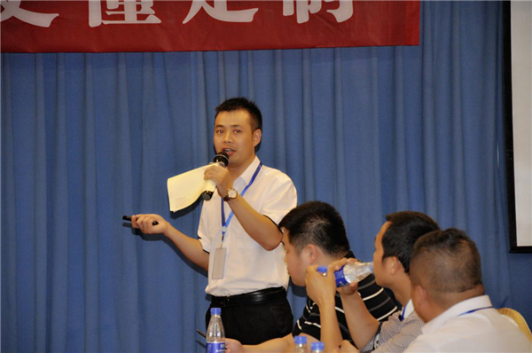 签约12户,帝安姆全屋定制2017财富创享会再创佳绩,完胜告捷! 签约12户,帝安姆全屋定制2017财富创享会再创佳绩,完胜告捷!