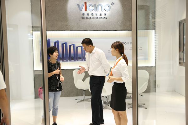 韦思诺销售经理陆洪生:专注创新研发门窗新概念产品 建设品牌布局全国商圈 韦思诺销售经理陆洪生:专注创新研发门窗新概念产品 建设品牌布局全国商圈