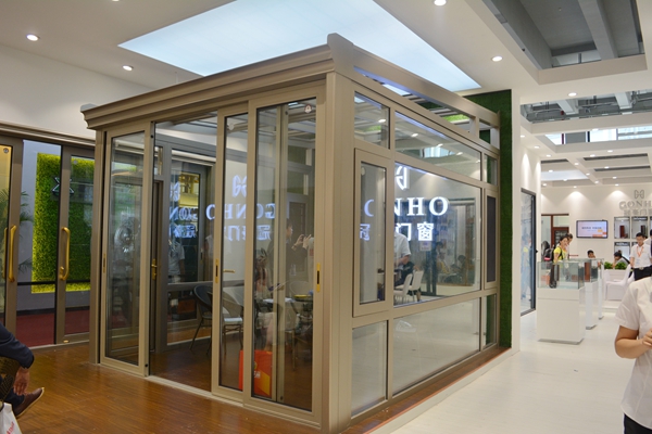 冠豪总经理龚家辉：铝木产品+现代化，铺就未来发展道路