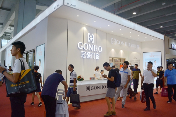 冠豪总经理龚家辉：铝木产品+现代化，铺就未来发展道路