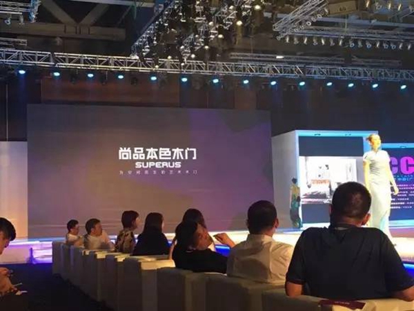 零距离对话空间艺术，尚品本色隆重亮相中国（广州）建博会