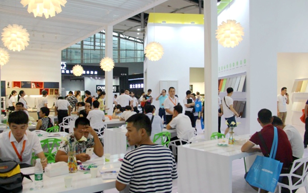 聚焦万格丽：3大系列+6大新品，构建多彩生活厨房