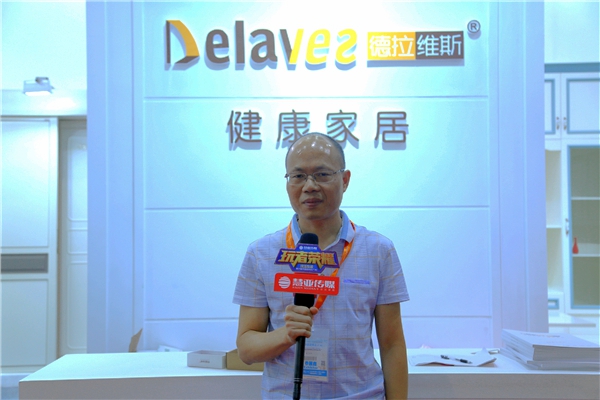 德拉维斯詹前轮：与其花钱请明星，不如造出明星产品