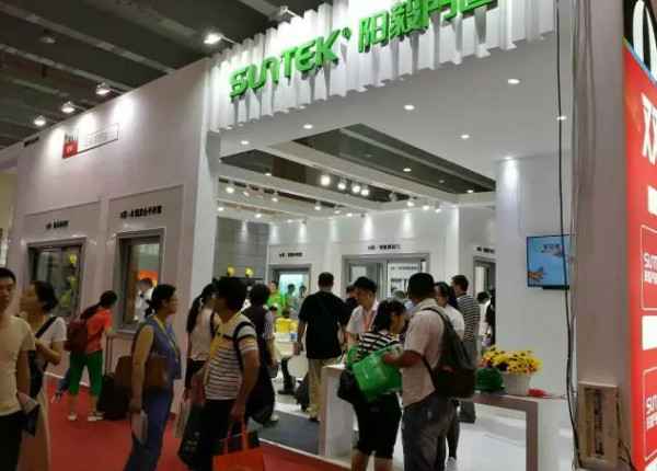 建博会速报：阳毅门窗招商现场火爆异常