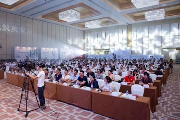 新品发布扎堆儿中国木门产品大会——省钱省力又高效