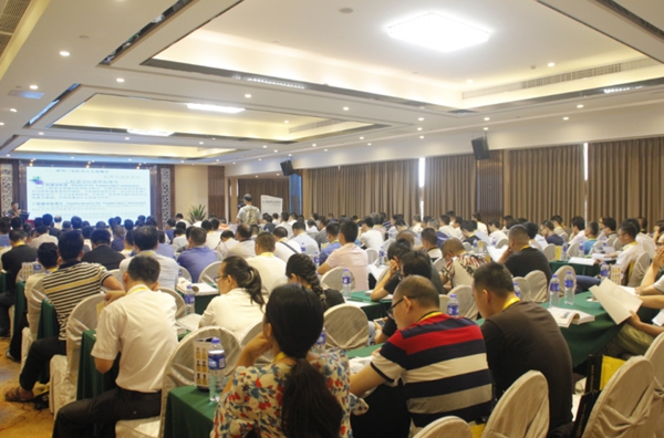 学无止境 2017全国建筑铝门窗技术培训班圆满结束
