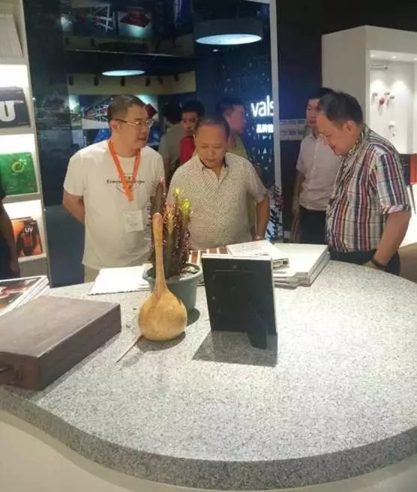 跟着人潮看色彩：全国体验中心资讯速递