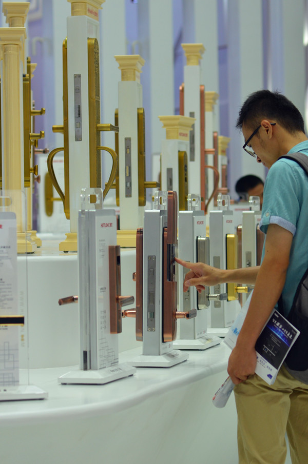汇泰龙：智能安防产品组合出击，实力护航安全家居