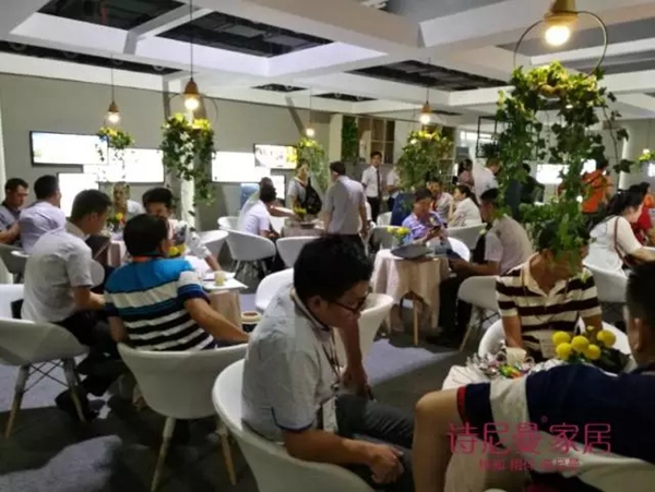现在的实力派也都时兴“刷脸”了?来建博会,诗尼曼让你大开眼界! 现在的实力派也都时兴“刷脸”了?来建博会,诗尼曼让你大开眼界!