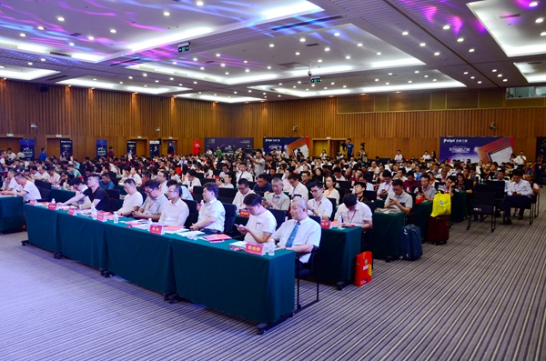 2017全国定制家居＆铝门窗行业优秀品牌颁奖典礼暨打造大家居生态链•智能智造新模式论坛圆满落幕
