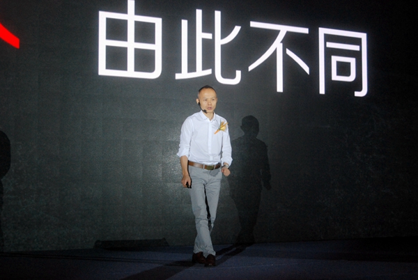 新品大放异彩,属于劳卡的全屋定制时代正式来临! 新品大放异彩,属于劳卡的全屋定制时代正式来临!