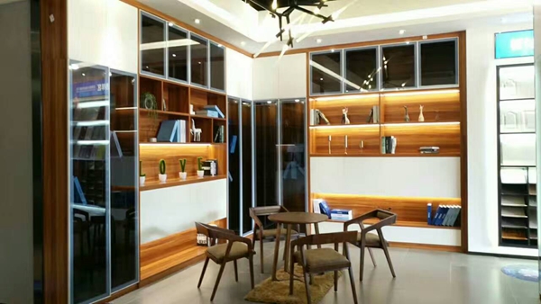定制家居大事件：伊仕利家居战略暨新品发布会盛大开启！