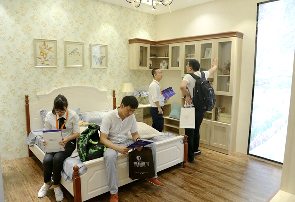 隆时得全铝定制家具，传递健康、环保、安全理念