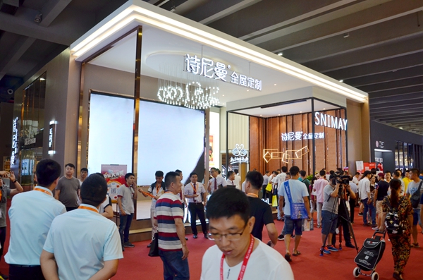 诗尼曼紧握市场发展命脉，还原消费者心中的家