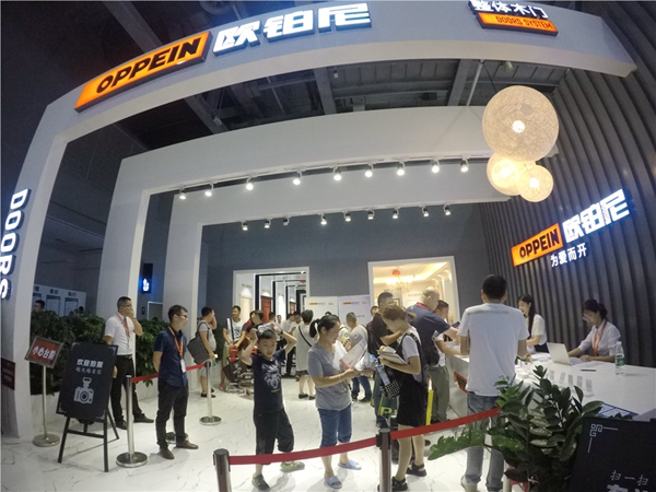 广州建博会完满收官，欧铂尼木门秀设计 • 耀领航！