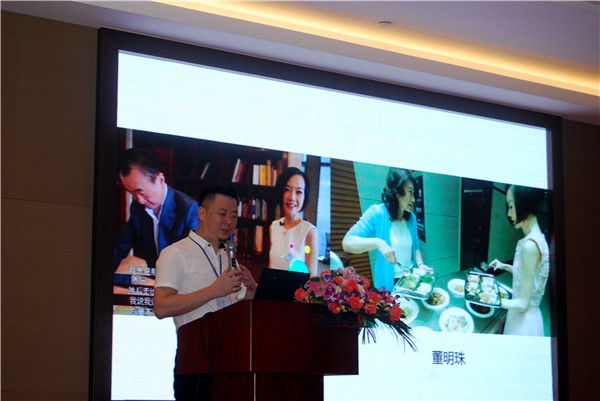 丽博橱柜丨全屋定制：建博会前夕，丽博搞事吸引商机