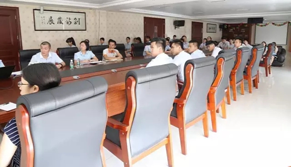 “铁军洗礼，战前集结”帝奥斯门窗2017广州建博会军事训练启动大会圆满结束