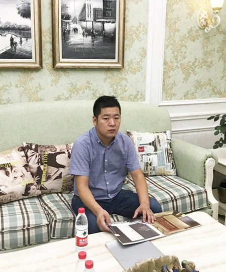 喜盈门周荣:爱业乐业,客户即家人 喜盈门周荣:爱业乐业,客户即家人