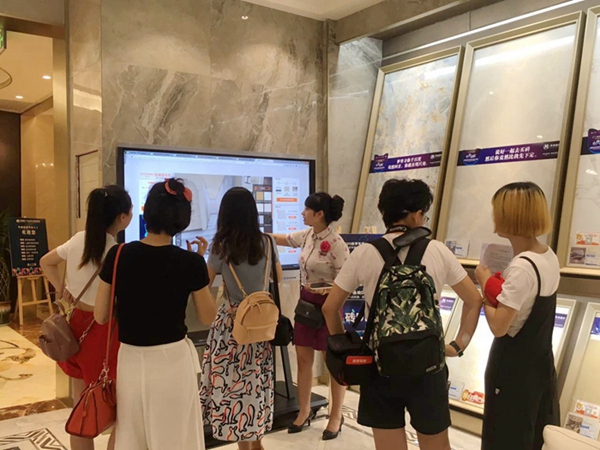 欧神诺陶瓷天猫O2O新零售旗舰店创世启幕