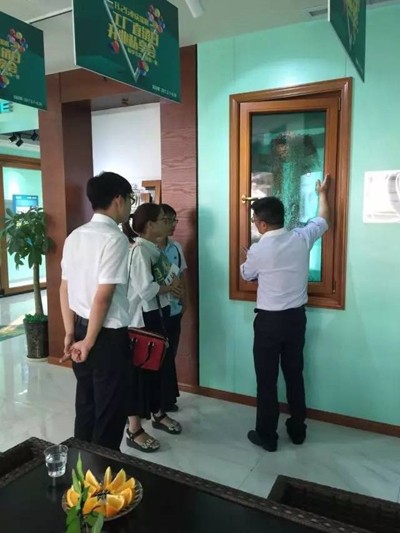 夜宴:瑞明重庆《健康睡眠》震撼之夜,完美爆棚! 夜宴:瑞明重庆《健康睡眠》震撼之夜,完美爆棚!