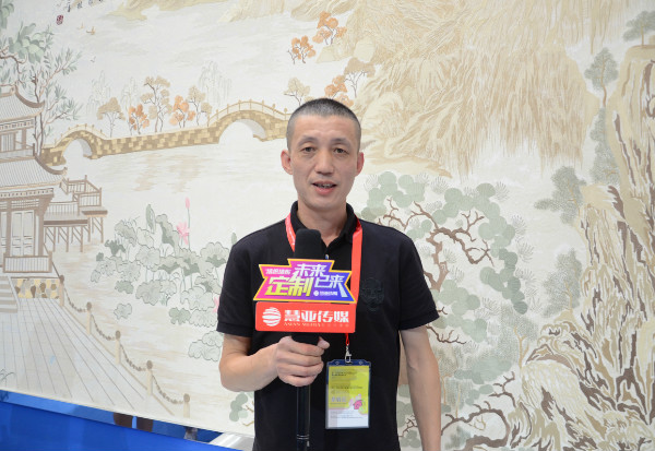 天衣无缝：定制无需刻意，关键在于色彩与花型的搭配