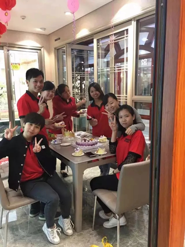 新标定制 明星人物|夫妻店进化论：善扬长避短，出人生事业