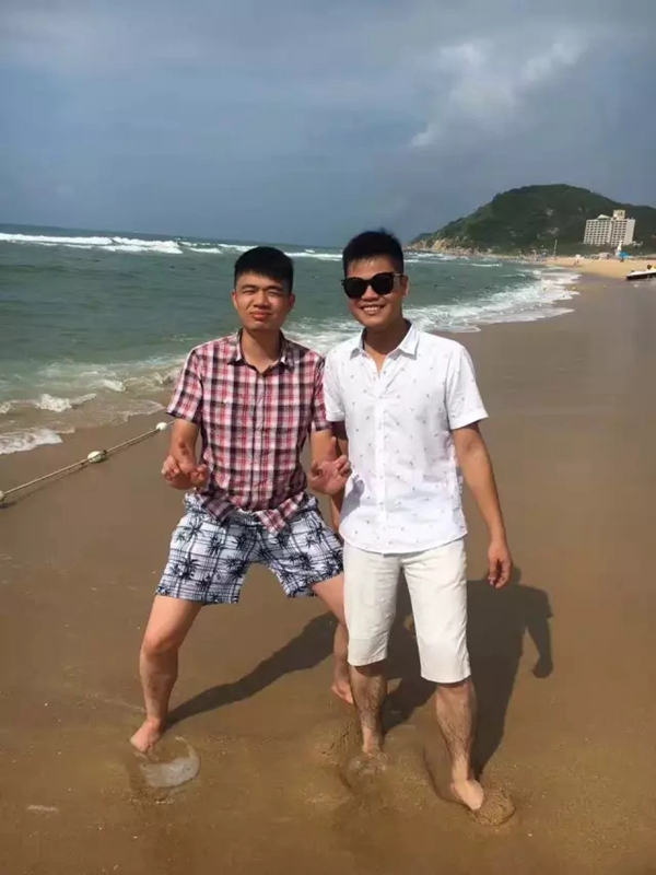 御皇贵族门窗：2017全体员工阳江闸坡之旅