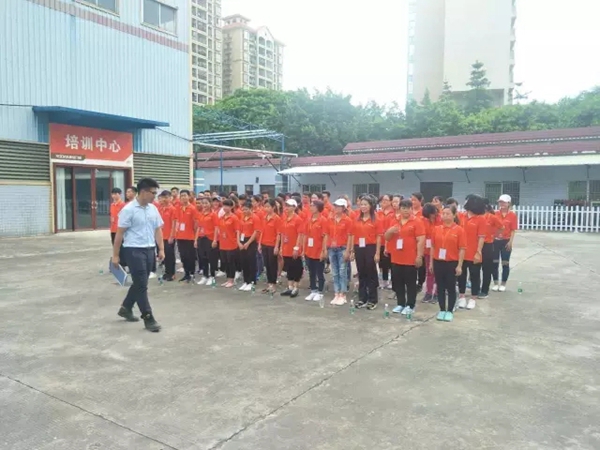 八月归来 蓄势再战 裕安门窗销售精英培训会火热进行中 八月归来 蓄势再战 裕安门窗销售精英培训会火热进行中
