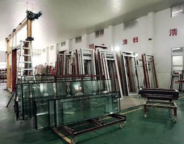 铝合金门窗哪家好 帮你科普其邦门窗