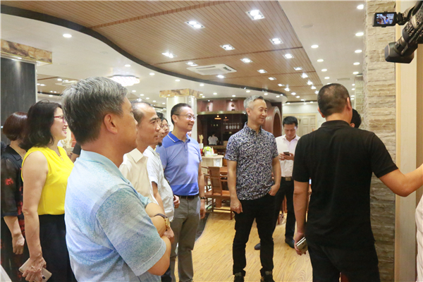红棉花板材：厉害了“智能板”君，是谁为你亮的灯？