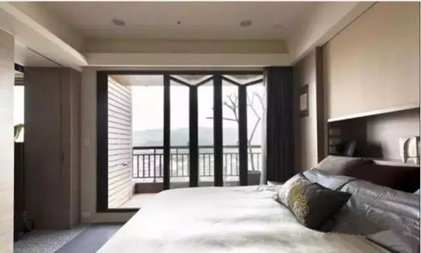 伟业门窗折叠门 美观便捷它都有
