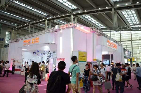 “世界·你好”全国巡展第一站，帘到家献礼深圳秋季软博会