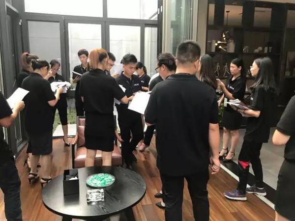 OEZER 第九期“雏鹰行动”精英导购训练营圆满结束