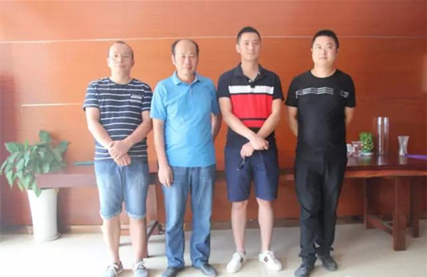重庆木门“小沙龙”讨论行业发展趋势