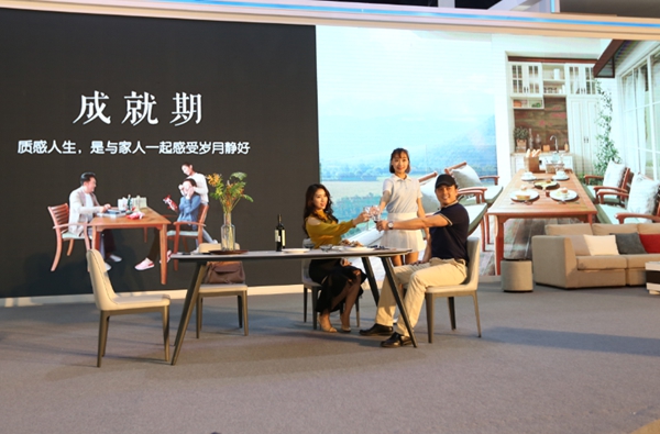 定制新进化 欧派衣柜C2M高端全屋定制生态平台震撼发布 定制新进化 欧派衣柜C2M高端全屋定制生态平台震撼发布
