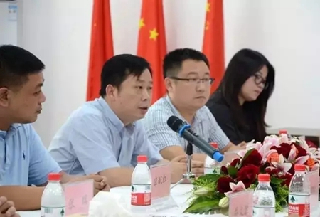 合作共赢 丝吉利娅与金大门业签署战略合作备忘录 合作共赢 丝吉利娅与金大门业签署战略合作备忘录