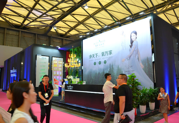 爱丽莎张雪飞：研发负离子壁纸，实现传统壁纸到功能性壁纸的转变