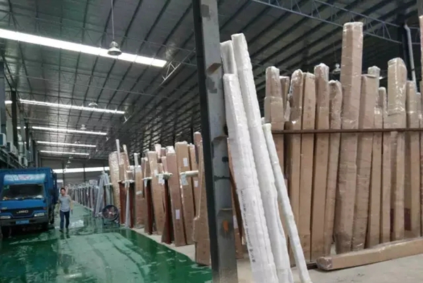 佰斯顿门窗5万余平米新厂全面投入运营 佰斯顿门窗5万余平米新厂全面投入运营