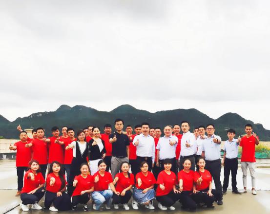 鑫迪木门:秋风送爽,更为贵阳送来了..... 鑫迪木门:秋风送爽,更为贵阳送来了.....