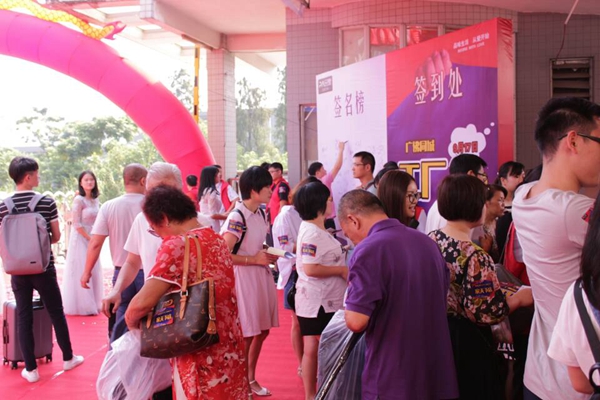 品爱全屋定制广佛同城工厂GO活动引“厂变”，现场订单超200！