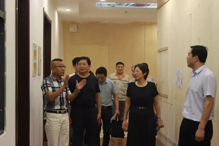 新乡市市政府领导一行莅临欧迪雅参观指导工作！