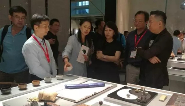 “茶”这样品更有意思 华润涂料@意思设计展现场直击 “茶”这样品更有意思 华润涂料@意思设计展现场直击