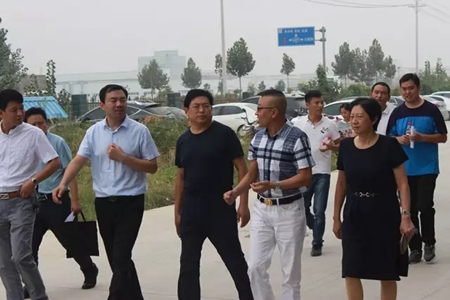 新乡市市政府领导一行莅临欧迪雅参观指导工作！