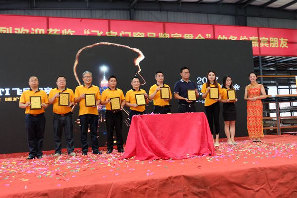 飞宇门窗陈刚:只有进入市场才能提升自我 飞宇门窗陈刚:只有进入市场才能提升自我