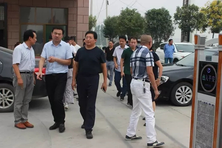新乡市市政府领导一行莅临欧迪雅参观指导工作！