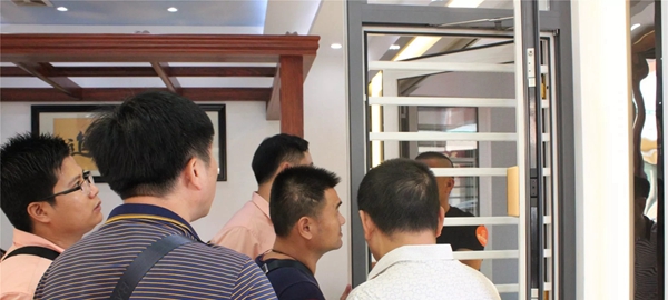 “伟业铝材品牌行”预见铝建筑产业链江西站品鉴分享会圆满成功