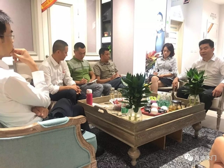 鑫迪木门:各单位注意 一大波神秘人物来袭 鑫迪木门:各单位注意 一大波神秘人物来袭